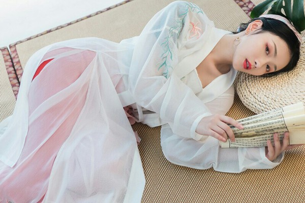 武汉桑拿风波：揭秘背后真相，养生警示录